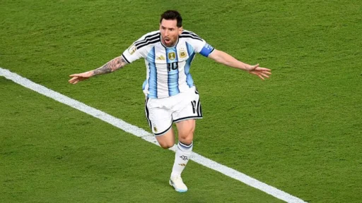 Video: así fue el gol con el que Lionel Messi llegó a 17 tantos en los Mundiales y rompió el récord histórico