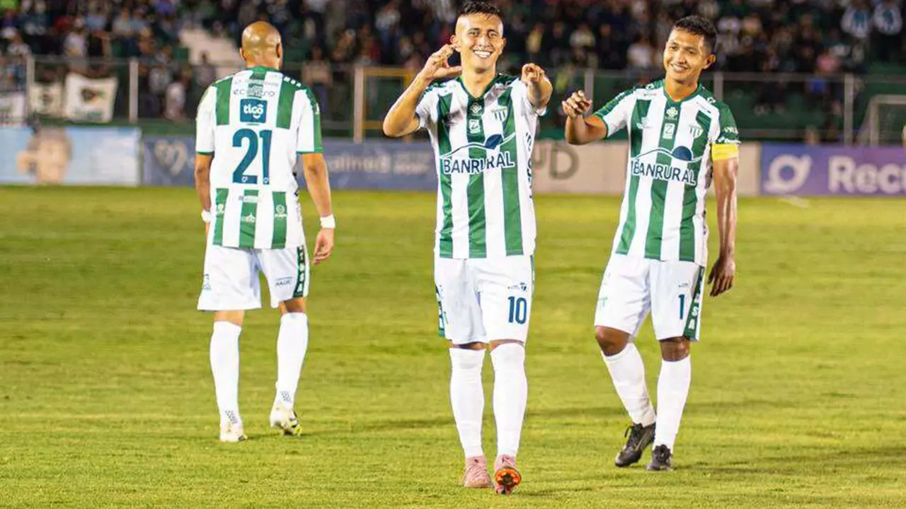 Antigua vence a Marquense en el estreno del FVS