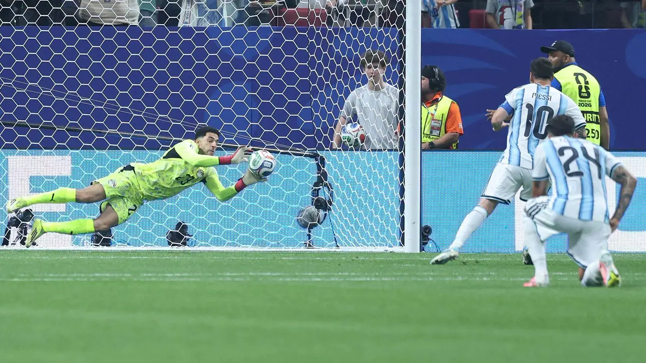 penal fallado por Messi contra Egipto