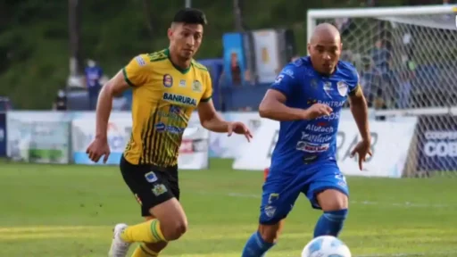 Cobán Imperial recibe a Guastatoya con la presión de frenar su mala racha