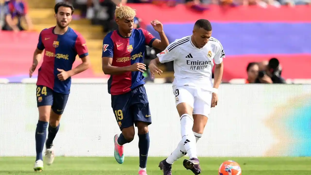 Barcelona y Real Madrid se enfrentan en un Clásico que puede marcar la lucha por LaLiga